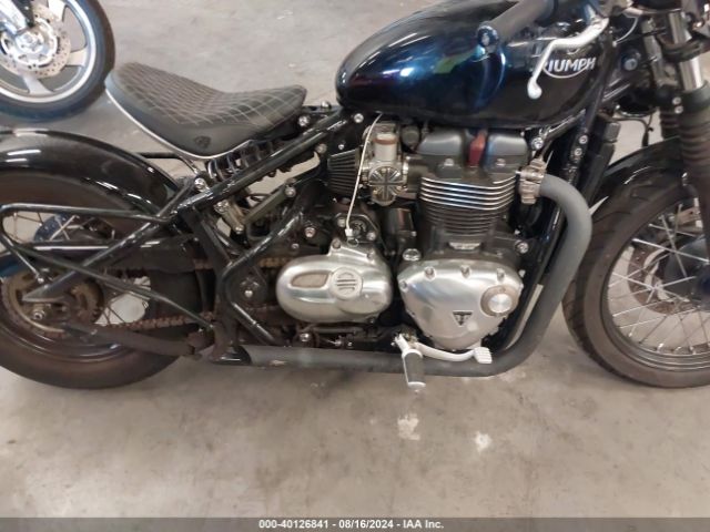 2017 TRIUMPH MOTORCYCLE BONNEVILLE SMTD42HL1HT803122 Photo 7