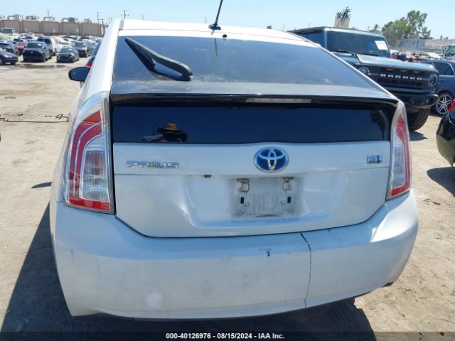 JTDKN3DU8F0459312 Toyota Prius Three