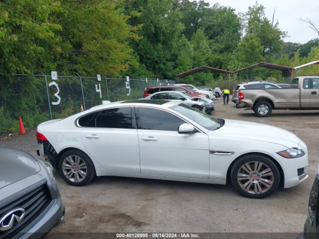 SAJBJ4BV5HCY35187 Jaguar Xf 35t Premium