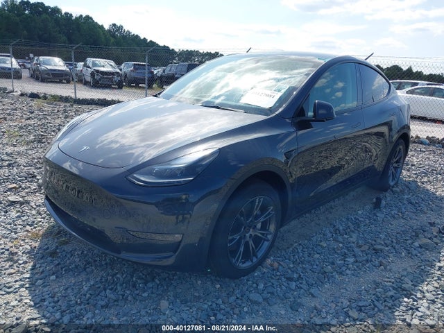 2024 TESLA MODEL Y 7SAYGAEE7RF155624 Photo 1