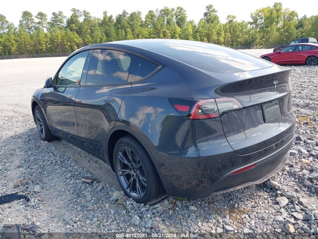 2024 TESLA MODEL Y 7SAYGAEE7RF155624 Photo 2