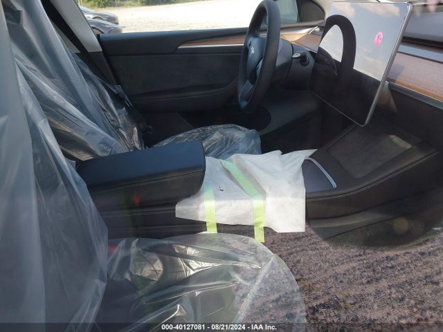 2024 TESLA MODEL Y 7SAYGAEE7RF155624 Photo 4