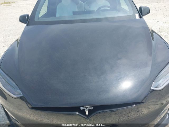 7SAXCBE68RF445666 Tesla Model X Plaid Tri Motor All-wheel Drive