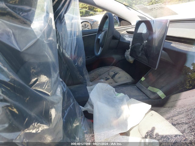 2024 TESLA MODEL 3 5YJ3E1EB0RF795287 Photo 4
