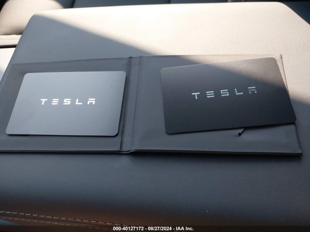 2024 TESLA MODEL 3 5YJ3E1EA0RF820499 Photo 10