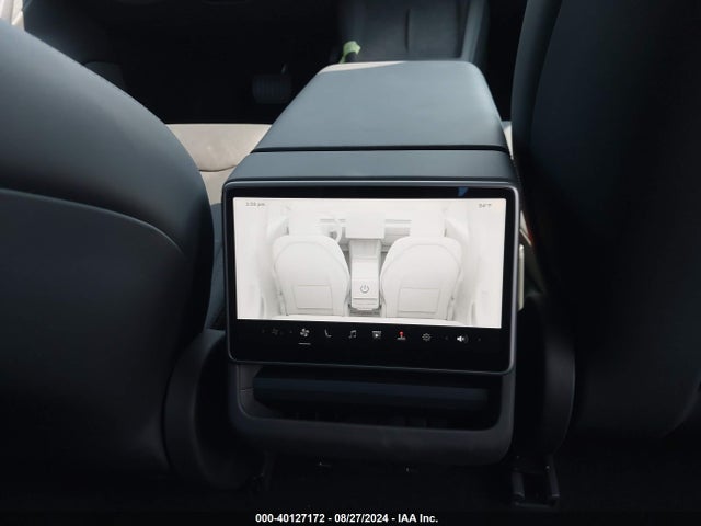 Продаж на аукціоні авто 2024 Tesla Model 3 Rear-wheel Drive, vin: 5YJ3E1EA0RF820499, номер лоту: 40127172