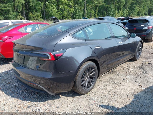2024 TESLA MODEL 3 5YJ3E1EA0RF820499 Photo 3