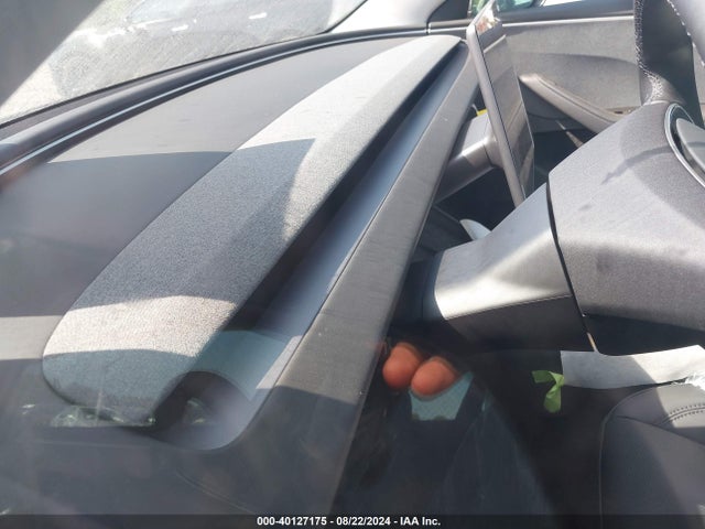 2024 TESLA MODEL 3 5YJ3E1EA9RF821229 Photo 6