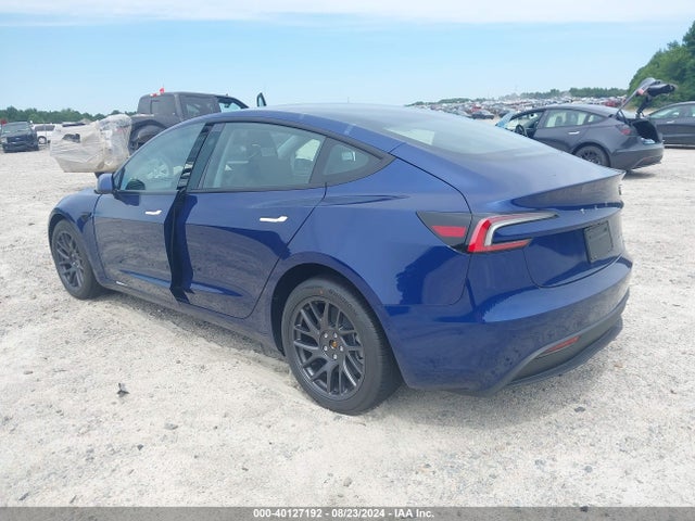 2024 TESLA MODEL 3 5YJ3E1EB6RF811511 Photo 2