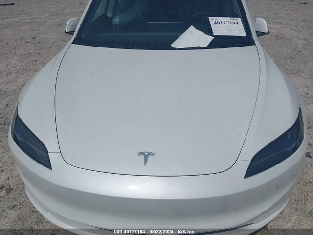 2024 TESLA MODEL 3 5YJ3E1EB7RF792533 Photo 9