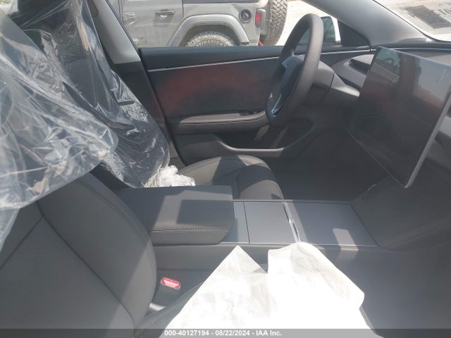 2024 TESLA MODEL 3 5YJ3E1EB7RF792533 Photo 4