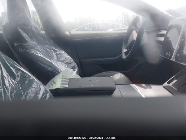 2024 TESLA MODEL 3 5YJ3E1EB7RF799370 Photo 4