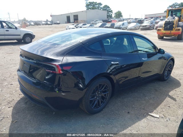 2024 TESLA MODEL 3 5YJ3E1EA3RF815264 Photo 3