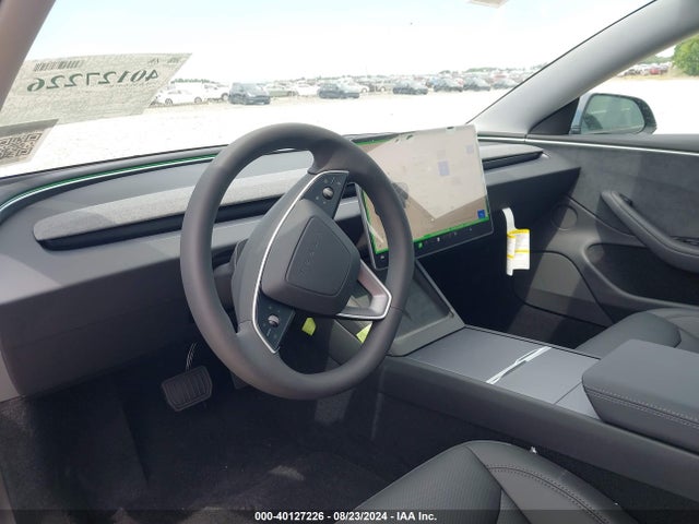 Tesla Model 3 Long Range Dual Motor All-wheel Drive 2024 5YJ3E1EB6RF794998 Image 11