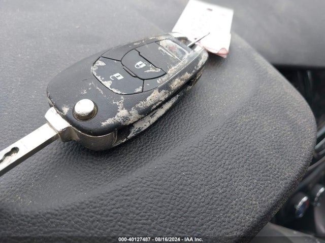 Chevrolet TRAX LS 2020 3GNCJKSB4LL116871 Image 11