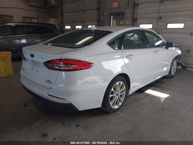 Ford Fusion Hybrid Se 2019 3FA6P0LU1KR203850 Image 4