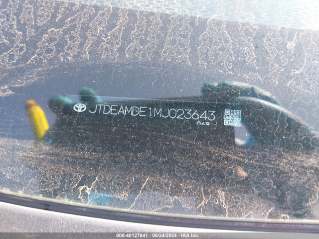 Toyota Corolla Hybrid Le 2021 JTDEAMDE1MJ023643 Image 9