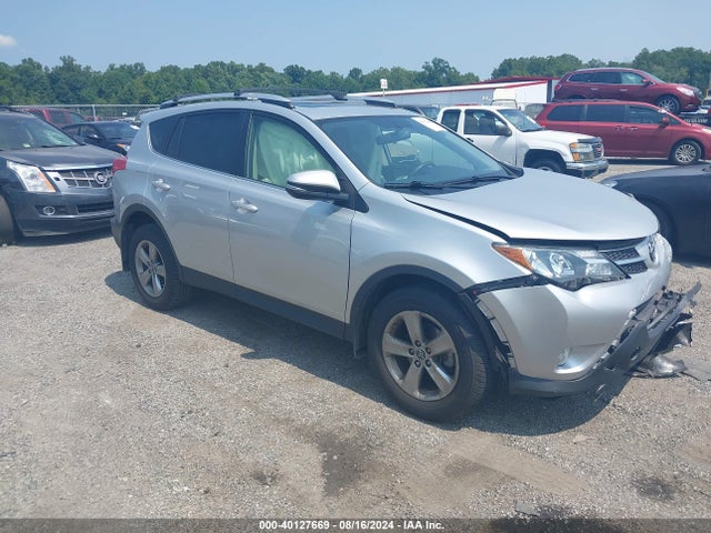 Toyota Rav4 Xle 2015 JTMRFREV6FD143308 Image 12