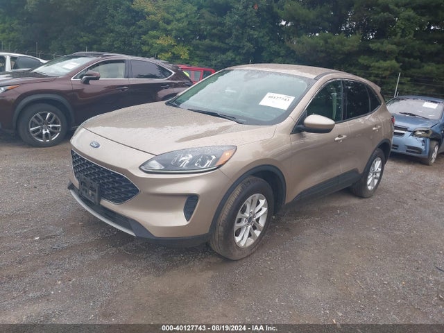 Ford ESCAPE SE 2020 1FMCU9G64LUA71792 Image 2