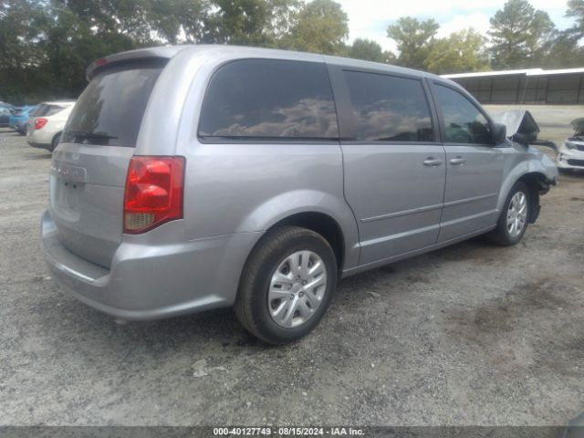 2C4RDGBG9HR563113 Dodge Grand Caravan Se