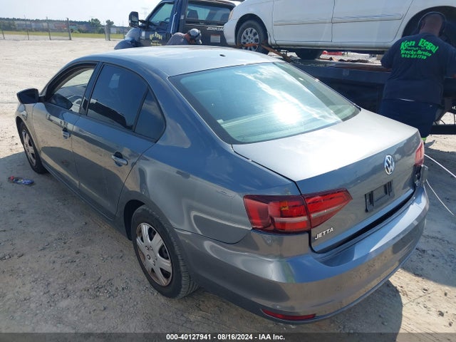 3VW267AJ5GM411938 Volkswagen Jetta 1.4t S