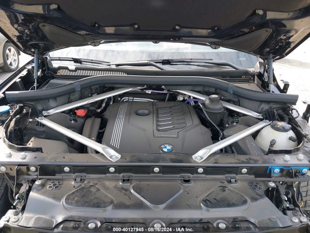 5UXCW2C08N9N06860 BMW X7 Xdrive40i
