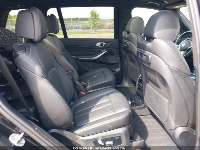 5UXCW2C08N9N06860 BMW X7 Xdrive40i