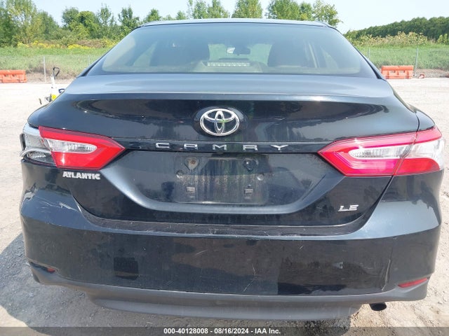 Toyota CAMRY LE 2018 JTNB11HKXJ3067718 Image 17