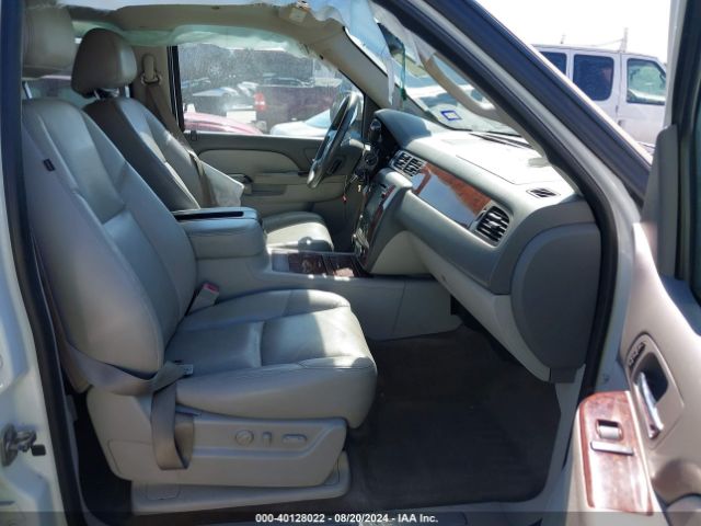1GNSCKE00ER160863 Chevrolet Suburban 1500 Ltz
