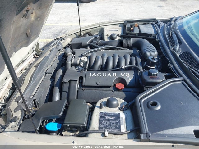1998 JAGUAR XK8 SAJGX2243WC024825 Photo 9