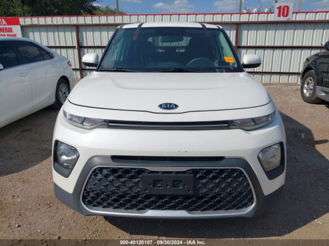 KNDJ23AU8M7797242 KIA SOUL LX