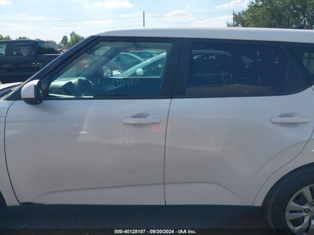 KNDJ23AU8M7797242 KIA SOUL LX