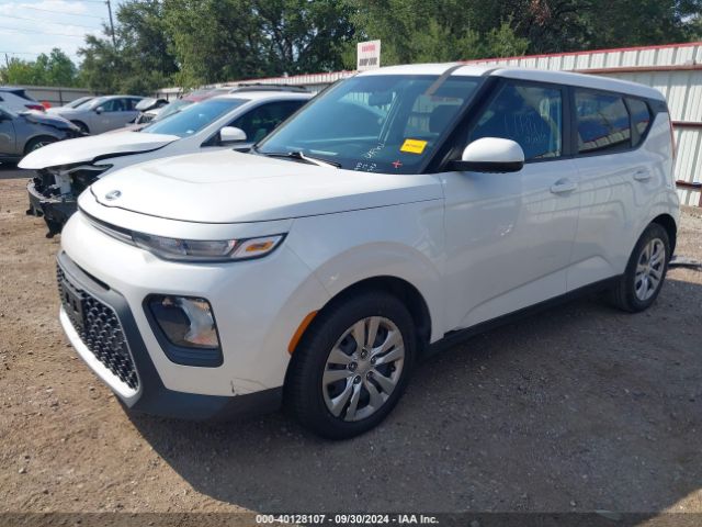 KNDJ23AU8M7797242 KIA SOUL LX