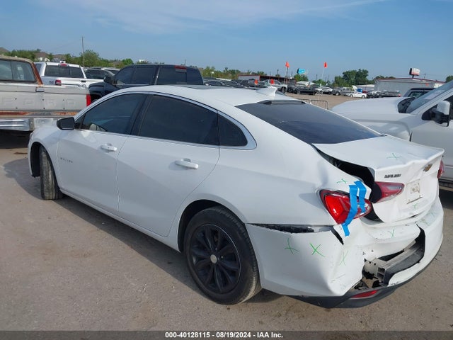 Chevrolet MALIBU LT 2019 1G1ZD5ST2KF171079 Image 3