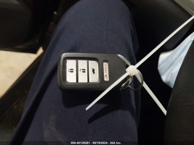 2HKRM4H58GH636519 Honda CR-V EX