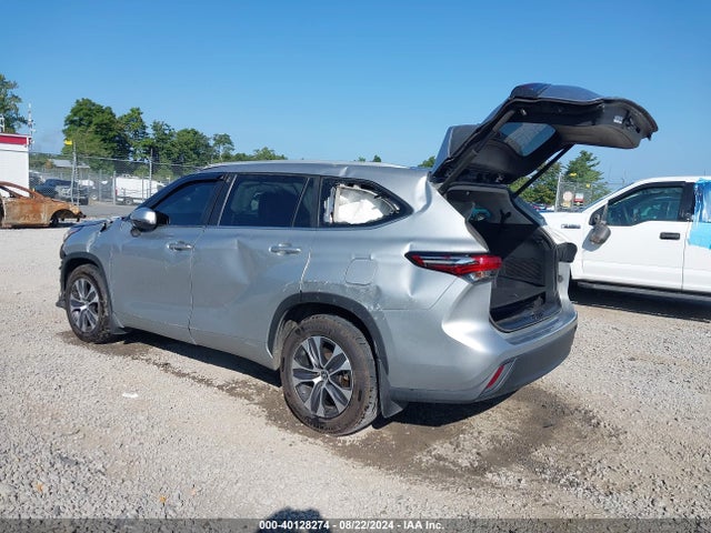 Toyota Highlander Xle 2023 5TDKDRAH1PS025955 Image 3