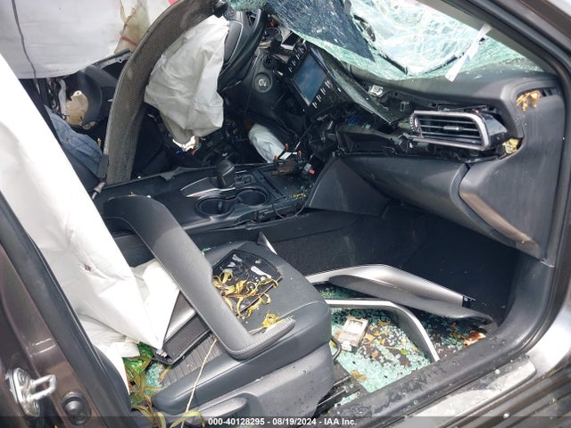 Toyota CAMRY SE 2019 4T1B11HK1KU706192 Image 5