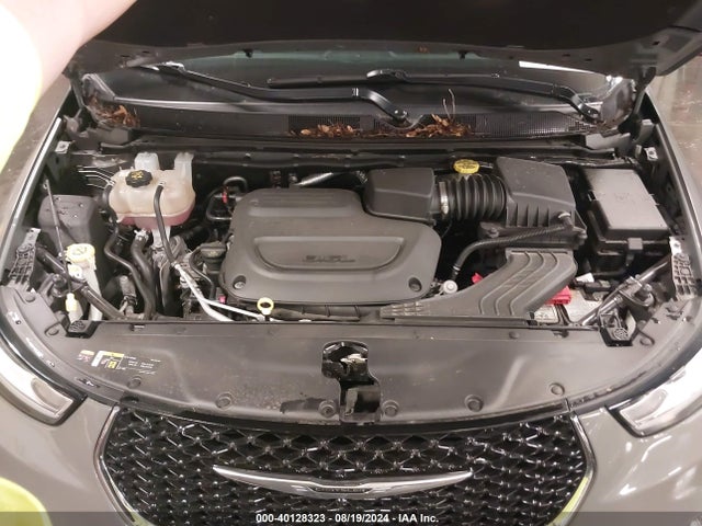 Chrysler Pacifica Touring L 2022 2C4RC1BG8NR117272 Image 10