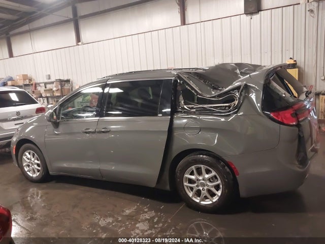Chrysler Pacifica Touring L 2022 2C4RC1BG8NR117272 Image 14