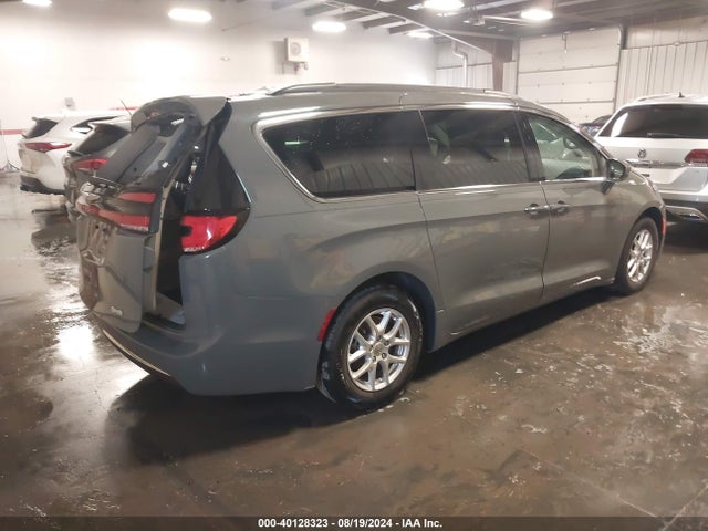 Chrysler Pacifica Touring L 2022 2C4RC1BG8NR117272 Image 4