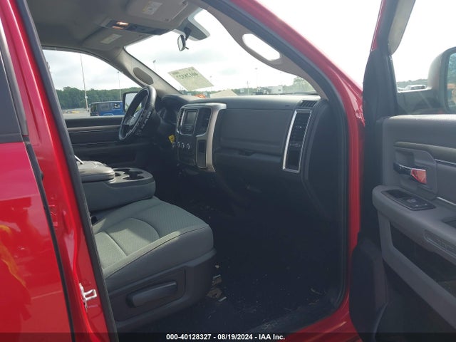 1C6RR7GT2HS537627 RAM 1500 Slt Quad Cab 4x4 6'4 Box