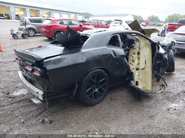 2C3CDZBT2FH900579 Dodge Challenger R/t Plus Shaker