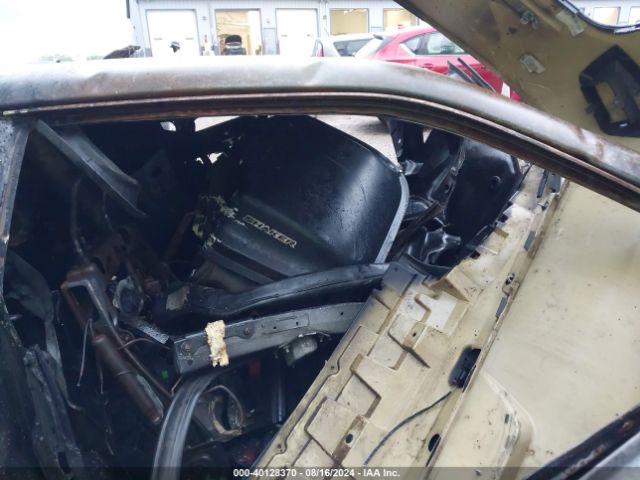 2C3CDZBT2FH900579 Dodge Challenger R/t Plus Shaker