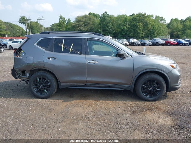 Nissan ROGUE SV 2018 5N1AT2MVXJC755293 Image 13