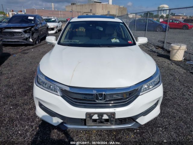 1HGCR3F99HA043320 Honda Accord Touring V6