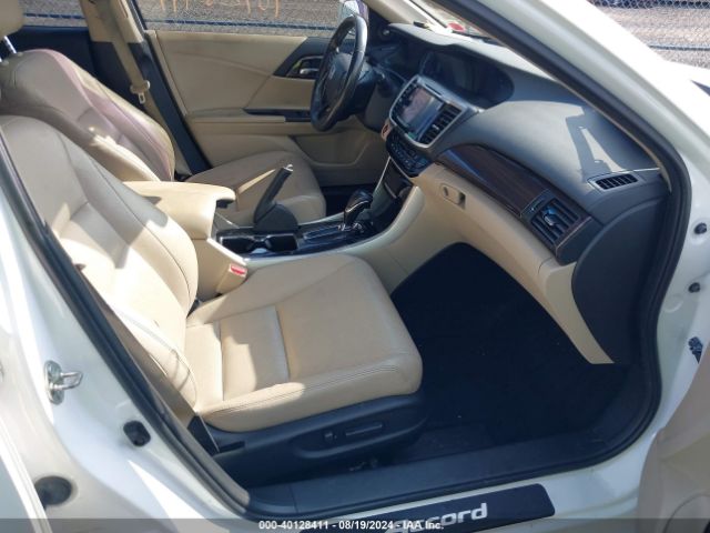 1HGCR3F99HA043320 Honda Accord Touring V6