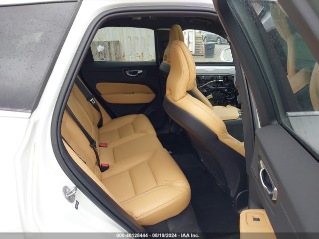 YV4062RA2P1253974 Volvo Xc60 B6 Ultimate Bright Theme