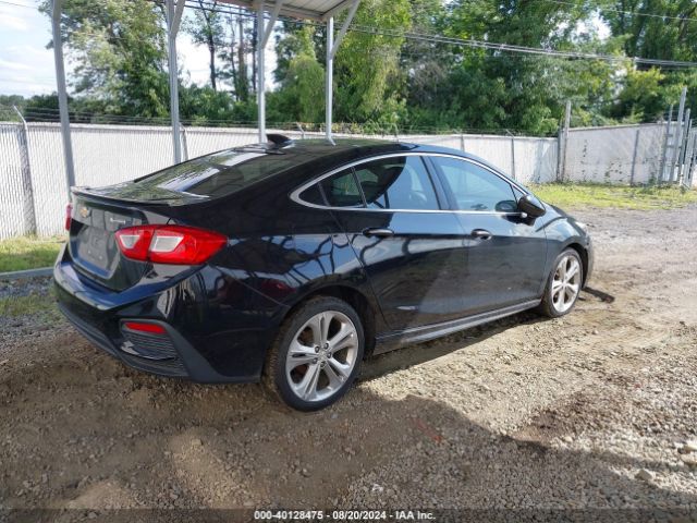 1G1BF5SMXJ7101990 Chevrolet Cruze Premier Auto