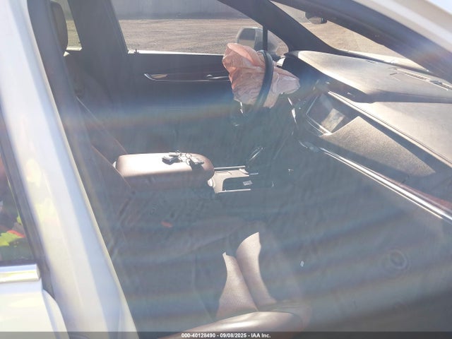 2019 CADILLAC XT5 1GYKNCRSXKZ281152 Photo 4