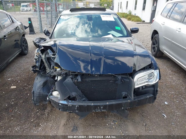 Chrysler 300 Anniversary Edition 2016 2C3CCARG6GH305233 Image 6